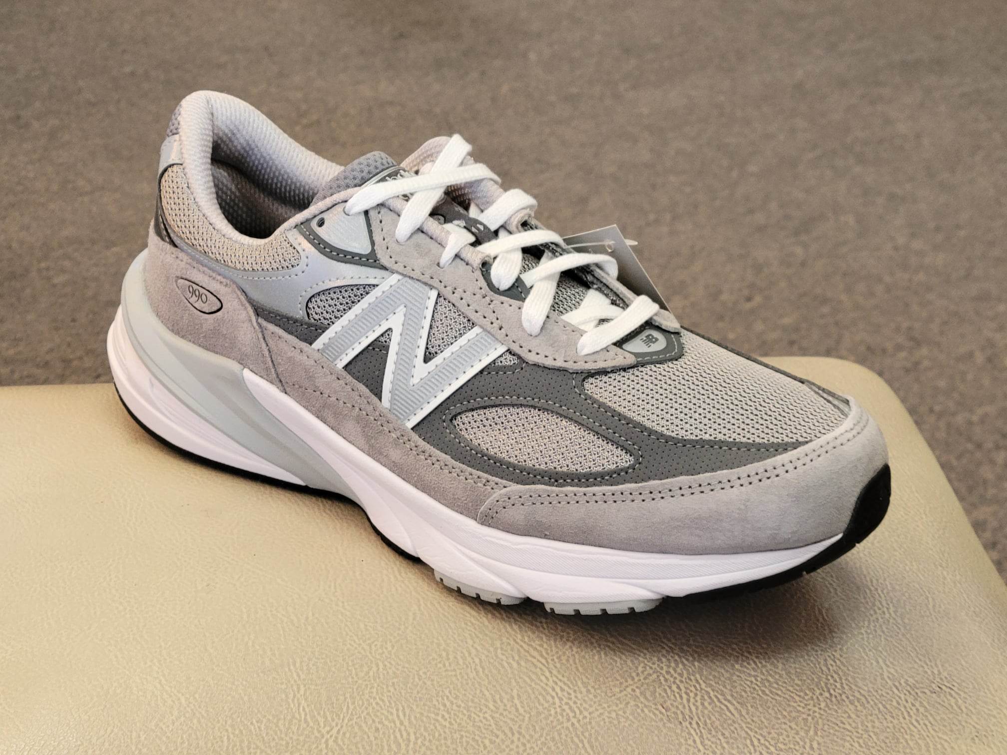 new balance☆Made in USA 990 v6 M990GL6-